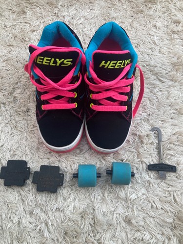Heelys propel size 2 - 2.0,