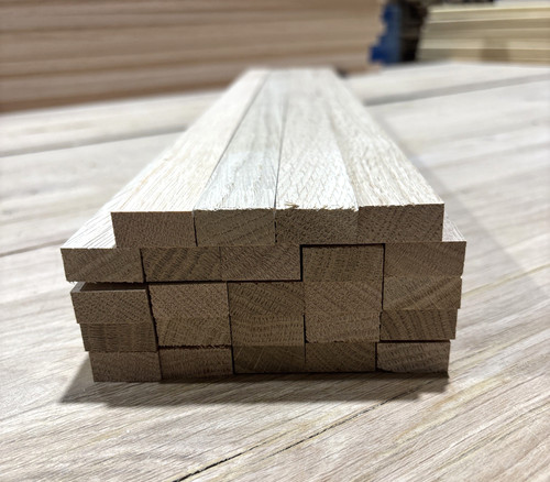 Planed oak hardwood timber - planed,