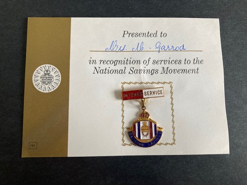 National savings badge - national, 10