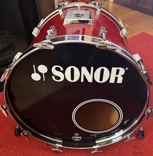 Sonor Phonic Plus G22,    22x18” bass drum In Candy Apple Red