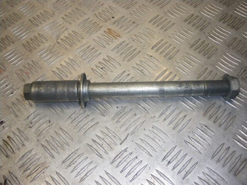 Suzuki 900 front wheel - suzuki, axle