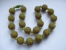 Art Deco Bakelite necklace