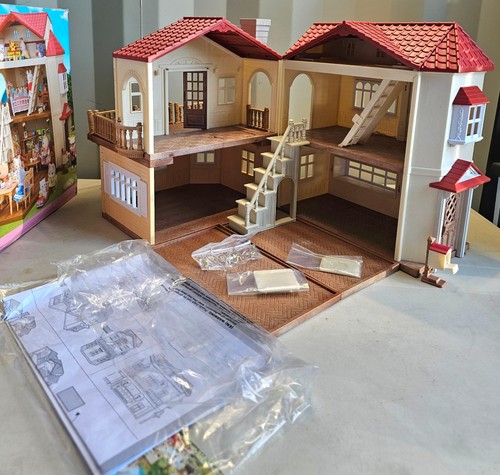 Sylvanian families red roof - sylvanian,
