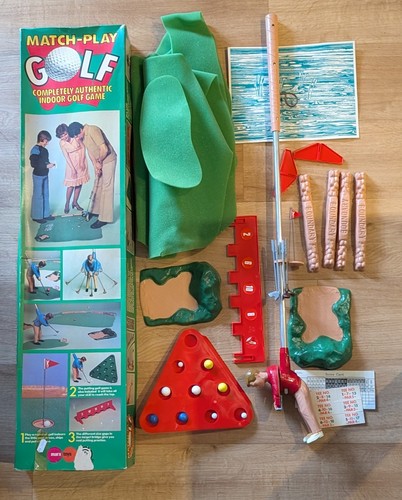 Vintage match play golf game - match,