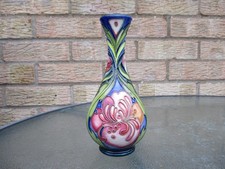 MOORCROFT  FLORAL DESIGN VASE