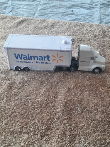 Disney pixar cars wally hauler - pixar,