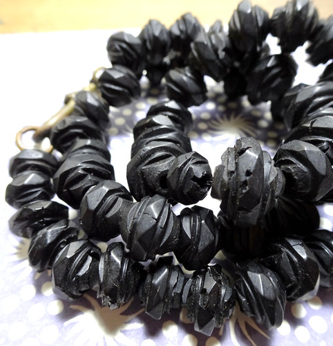 Antique victorian whitby jet - victorian,