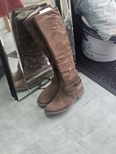 Grace land Boots Size 6