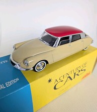 Corgi / Solido Citroen DS19