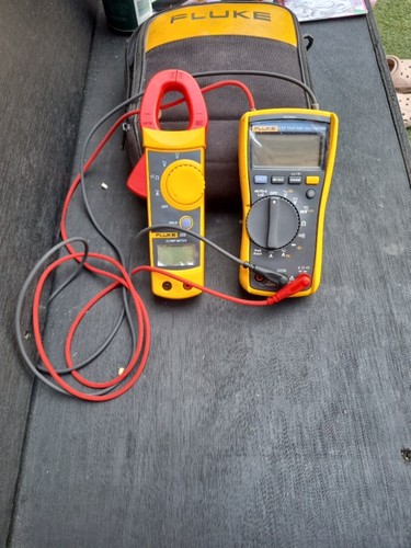 Fluke 117 multimeter - multimeter, with