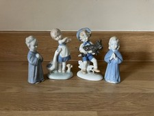 Set of 4 Blue and White Child