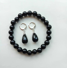 Lovely black onyx - lovely, +
