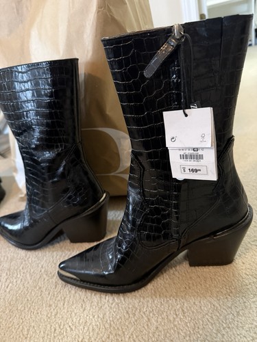 Zara blogger favorite leather - zara,