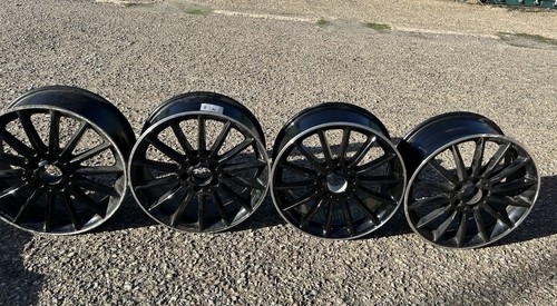 Genuine mercedes amg alloy - mercedes,