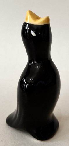 Vintage blackbird ceramic - vintage,