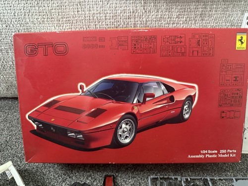 Fujimi scale ferrari 288 - 1/24,