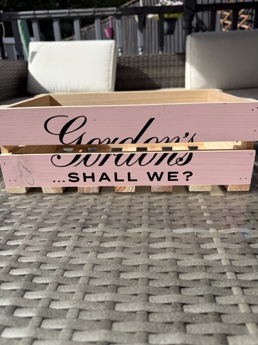 Gordon gin crate wooden - gordon’s,