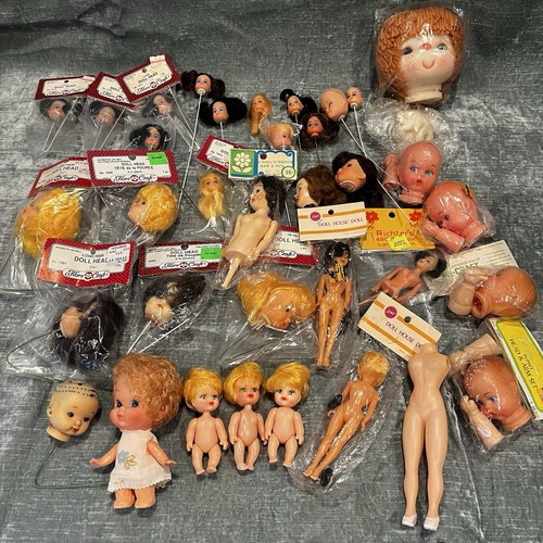 Vintage lot doll heads - vintage, of