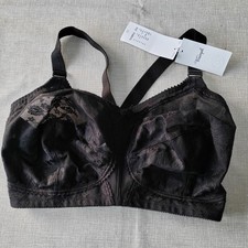 44F Triumph Doreen Bra Full