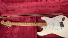 Mexican Fender Strat (Artic