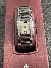 Patek Philippe 4910/10A-011