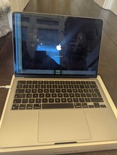 Macbook Air M2 8gb RAM 13inch