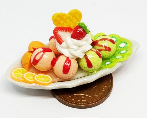 Dolls house ice - house, cream