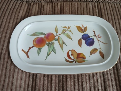 Royal worcester evesham gold - worcester,