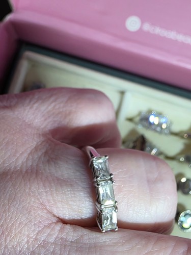 Diamonique baguette cut - cz,