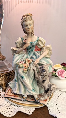 Signed cortese capodimonte - signed,