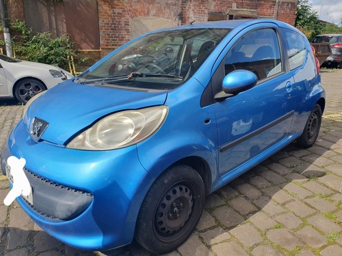 Peugeot 107 urban - peugeot, kmn