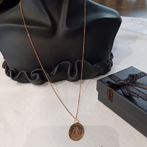 Beautiful 9kt gold - 9kt, st