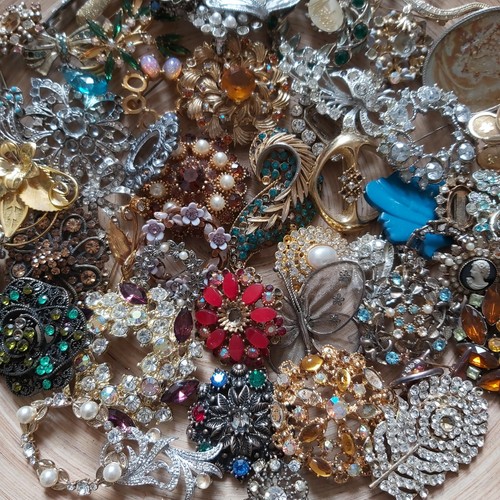 Job lot broken vintage - job,