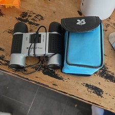 National Trust 8 x 21 Compact