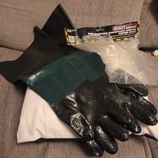 Sealey Shot Blasting Gauntlets