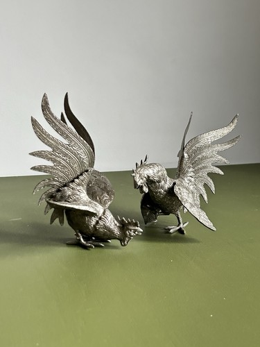 Vintage pair decorative - pair,