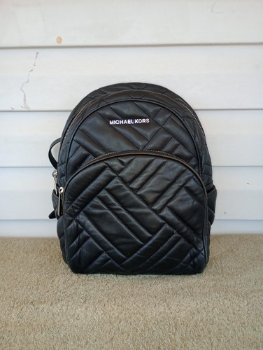 Abbey quilted backpack - md,