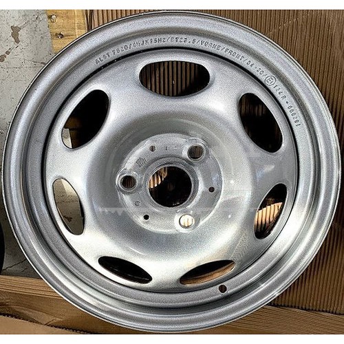 15x4 steel wheel - 15x4.5, silver