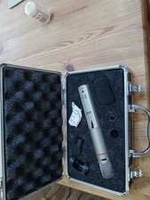 AKG c1000s condenser