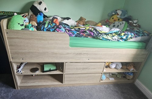 Children low sleeper bed - low,