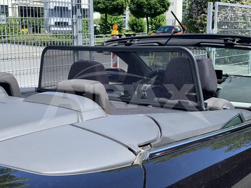 Wind deflector with - , quick
