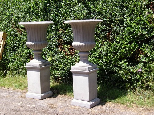 Pair goergain urns on - of,