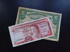 GIBRALTAR 1 POUND BANKNOTEs
