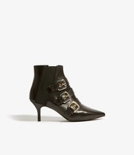 Karen Millen Kitten Heel ankle boots size 38 pointed toe elastic panel buckles