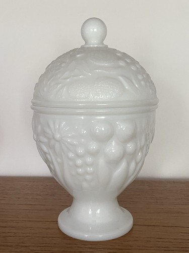 Vintage white milk - vintage,