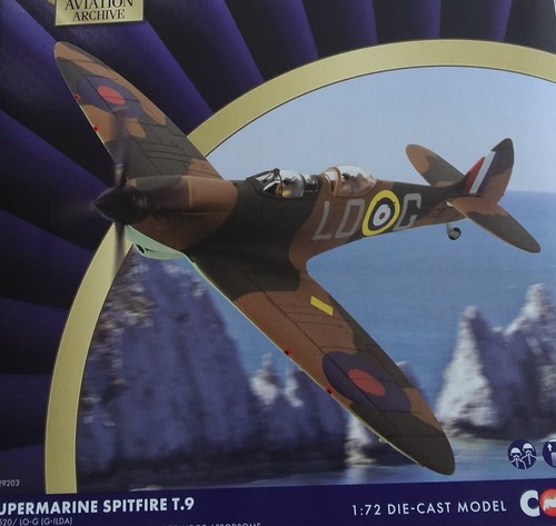 Aa29203 super marine spitfire - super,