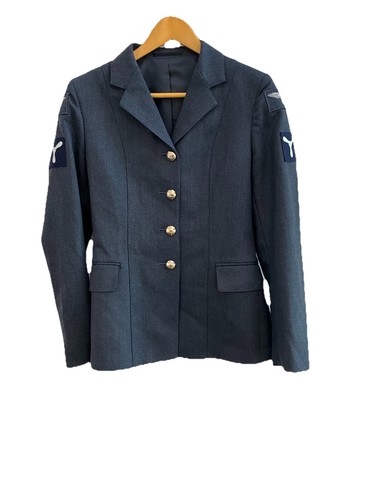 Woman raf 1 - no, dress