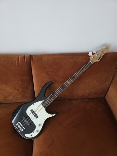 Peavey milestone iii - milestone, –