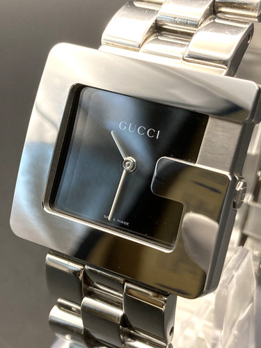 Near mint new batt gucci - [near, g