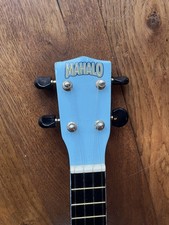 Mahalo Nubone U-30G-YE Ukulele Bright Light Blue Gloss 21" Excellent Condition